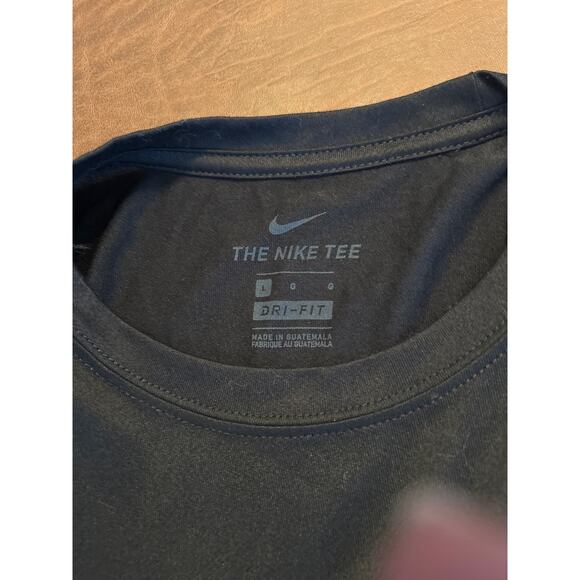 Atlanta Falcons Nike dry fit t-shirt, Size L - Picture 5 of 5